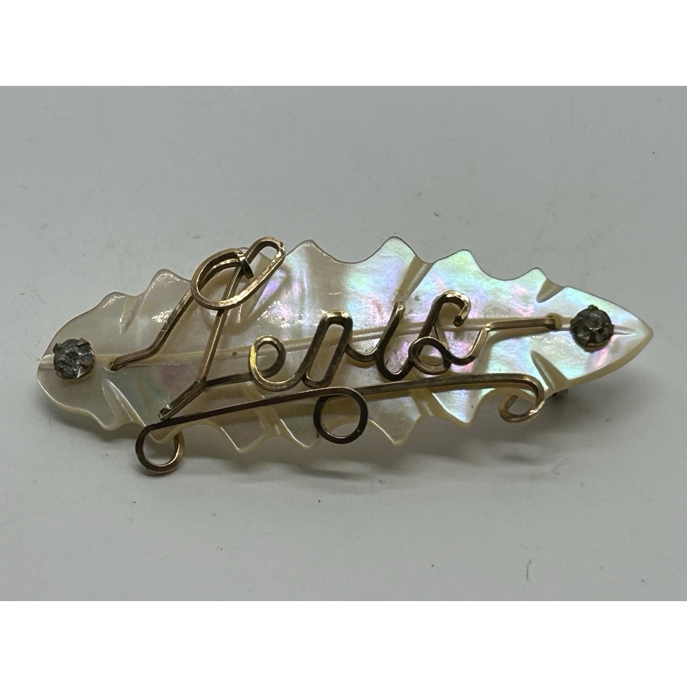 Vintage Mother of‎ Pearl & Metal Script LOIS Name Lapel Pin Brooch